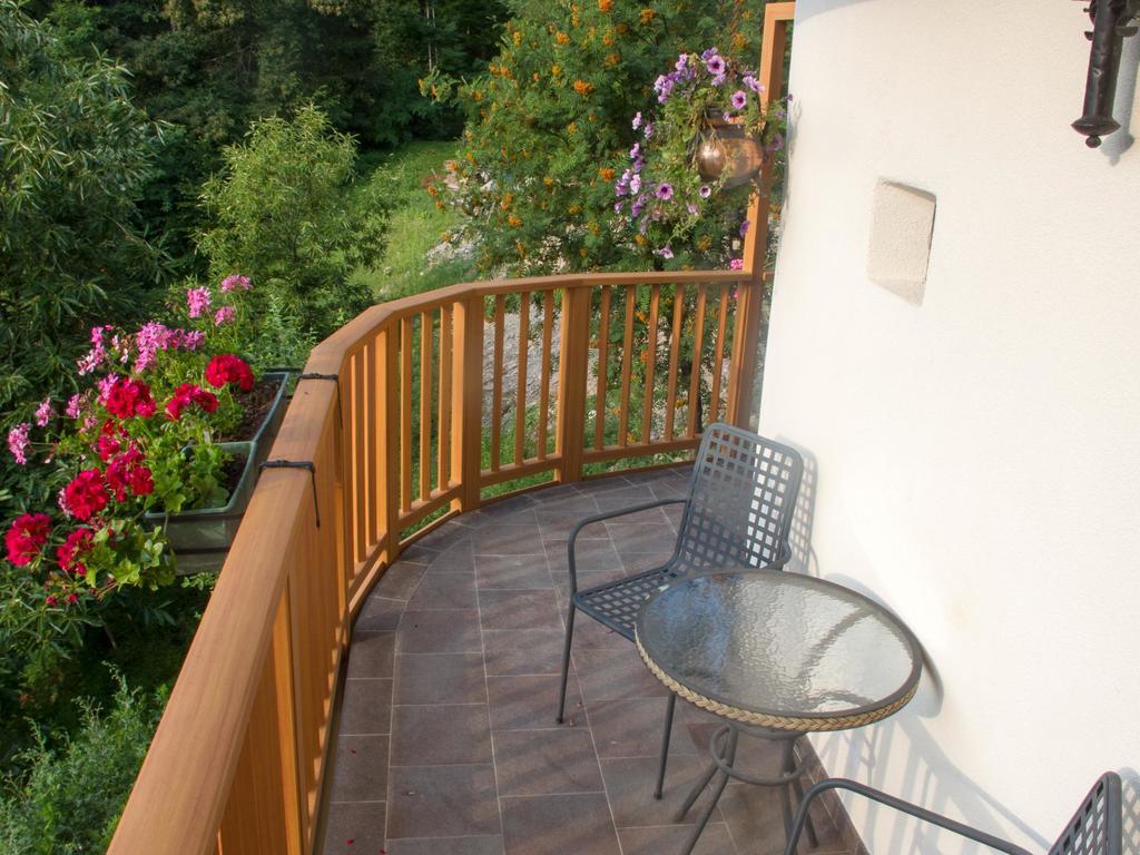 B&B Alba Sul Lago Перджине-Вальсугана Номер фото